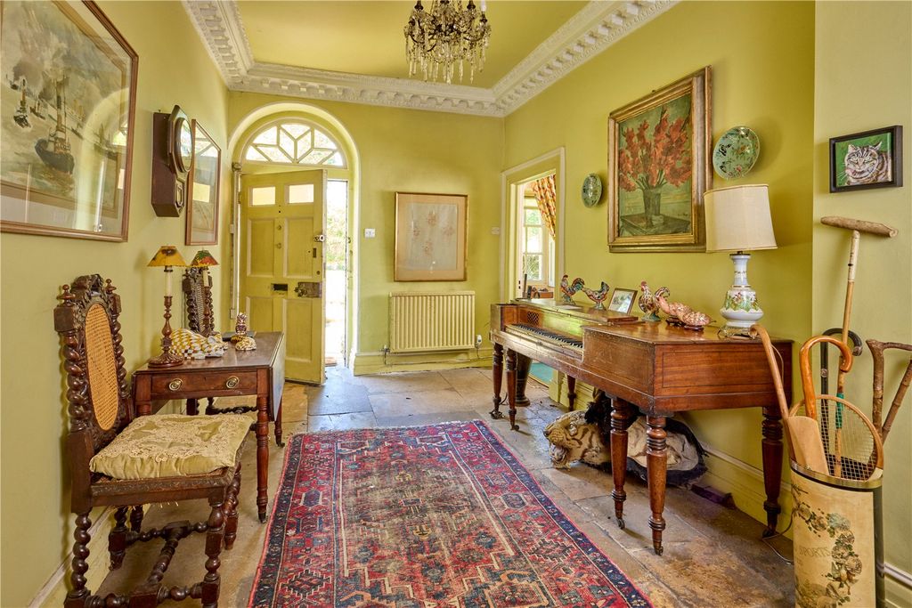 Property photo 2 of 19 Hall