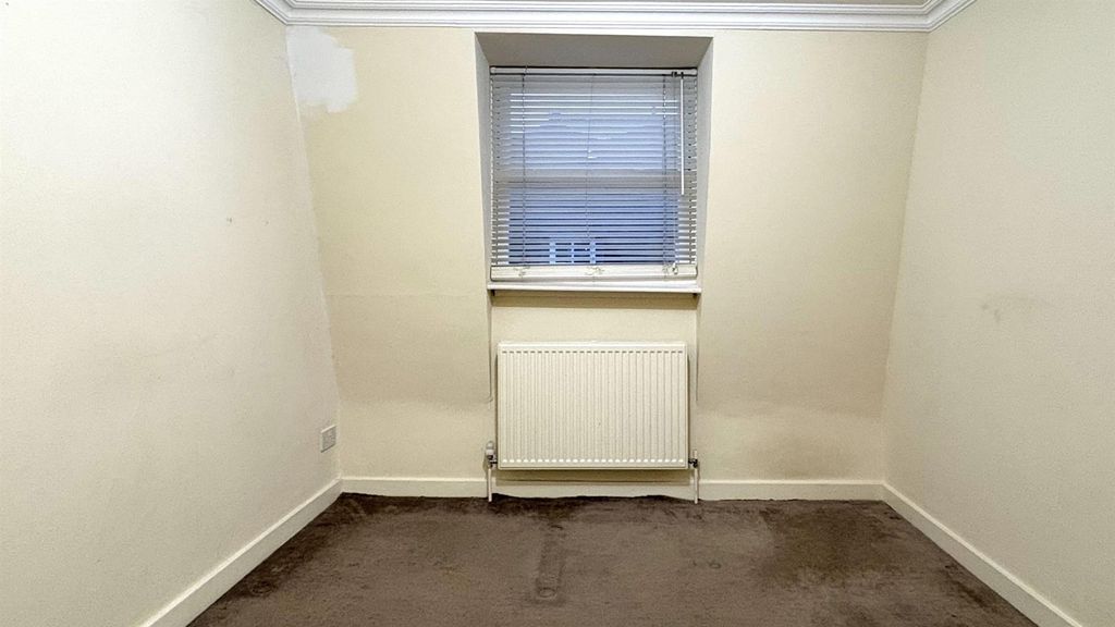 Property photo 2 of 20 695Cde791Eab4906F0Ad028d_3E11E5893E2c4Fd5869026B45