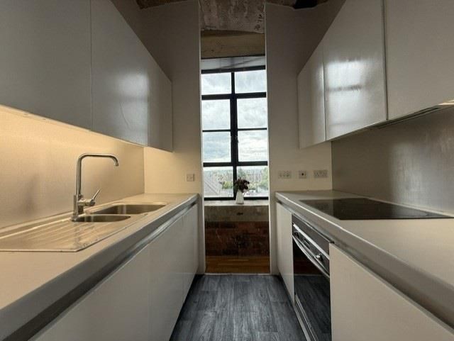 Property photo 2 of 5 Galley Kitchen