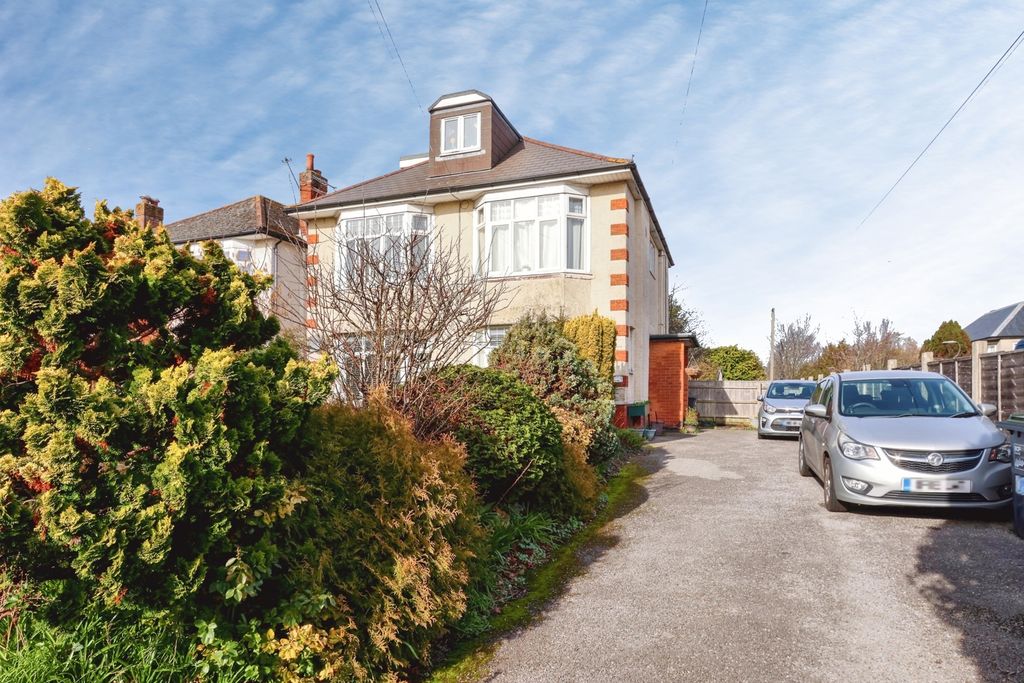 Property photo 2 of 10 Pbox-Img.Jpg