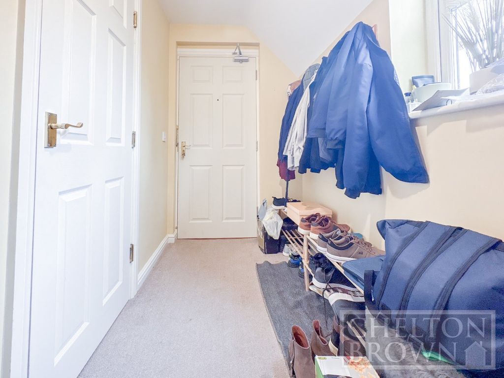 Property photo 2 of 12 Picture No. 33
