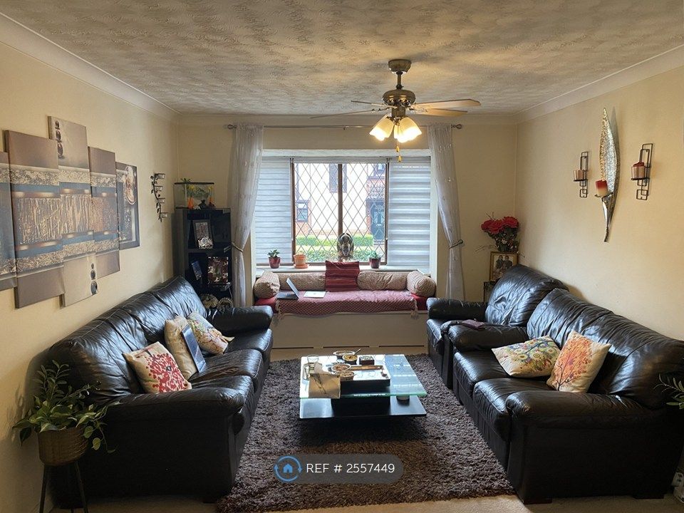 Property photo 3 of 29