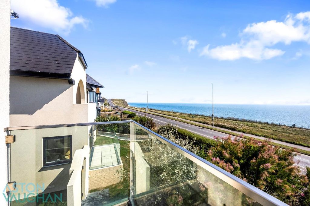 Property photo 3 of 16 Marine Drive, Southcliffe Lodge_013.Jpg