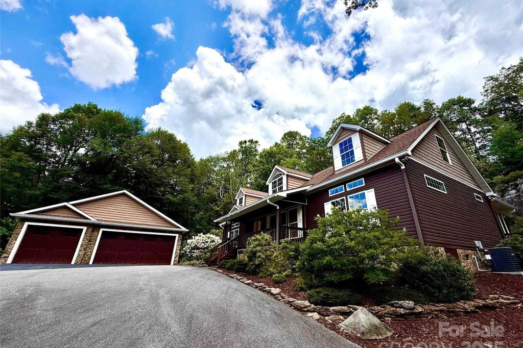 Property photo 1 of 47