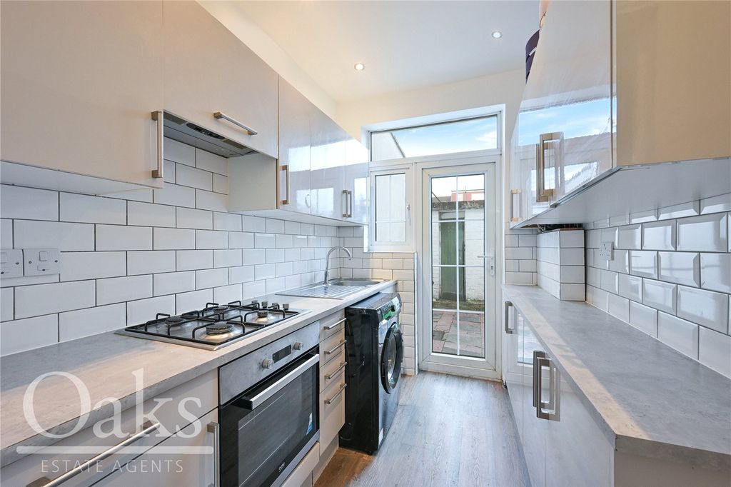 Property photo 2 of 11 Picture No. 03