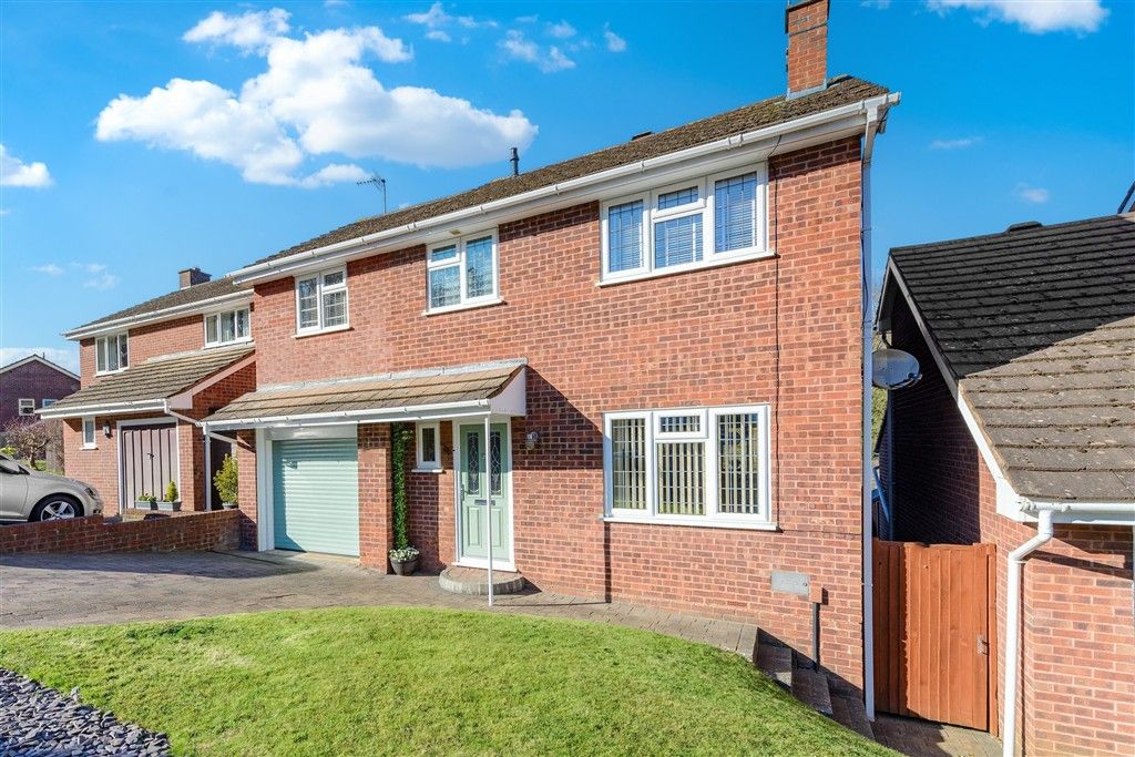 Property photo 1 of 19 Front