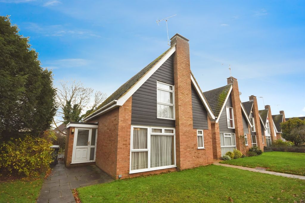 Property photo 1 of 18