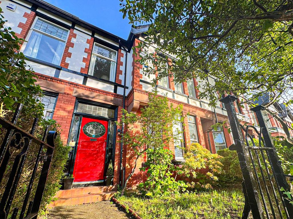 Property photo 1 of 22