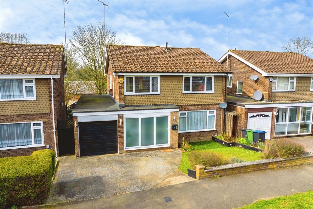 Property photo 1 of 27