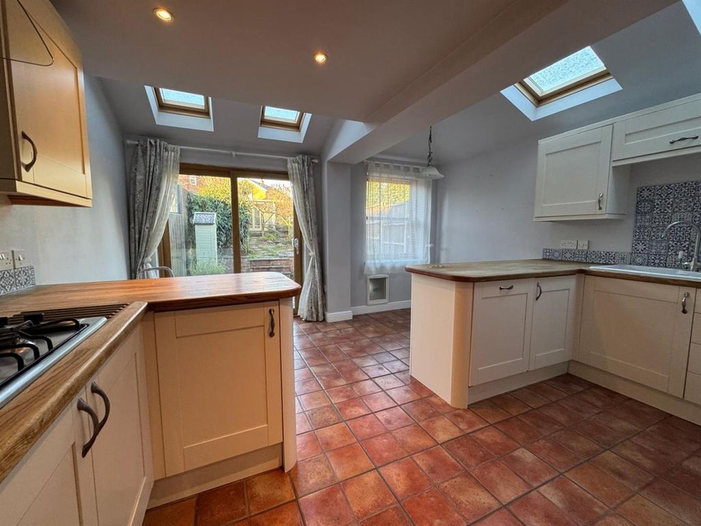 Property photo 2 of 17