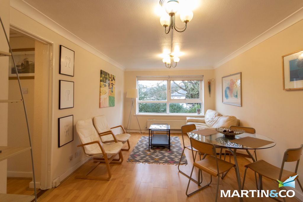 Property photo 3 of 9