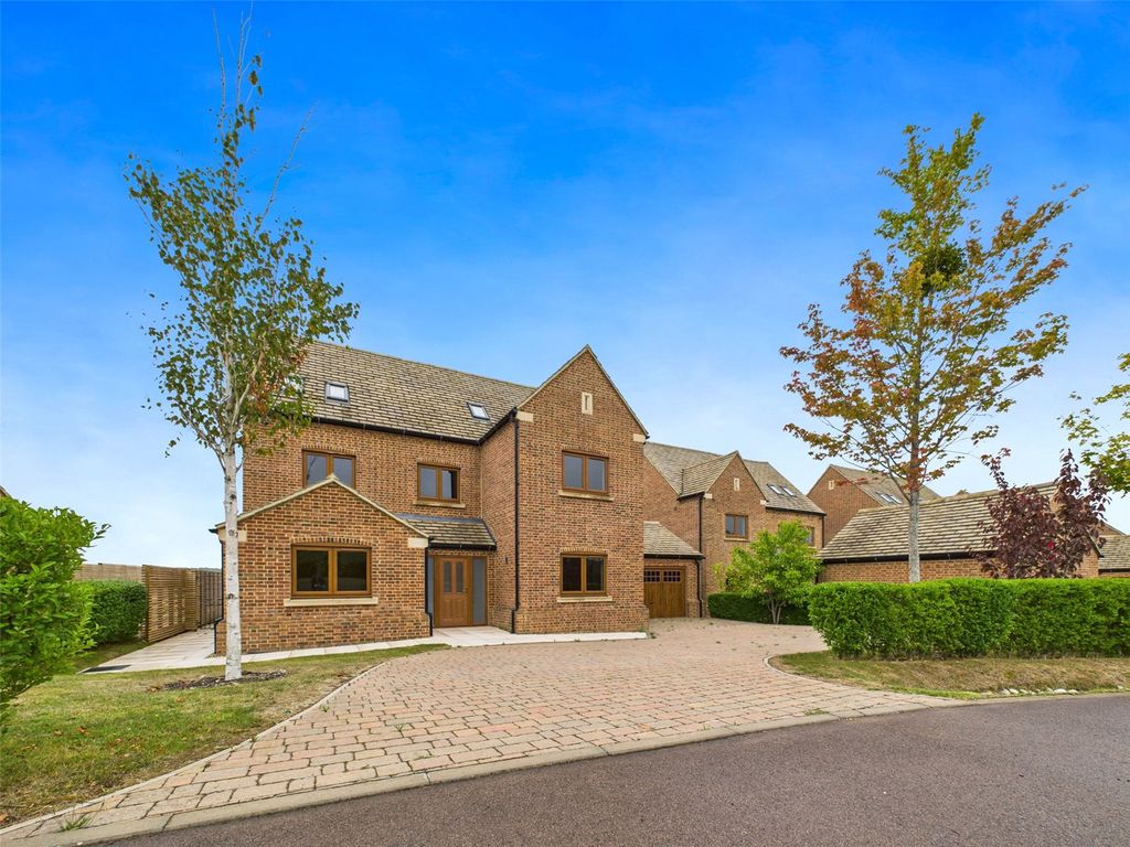 Property photo 1 of 27 Picture No. 29