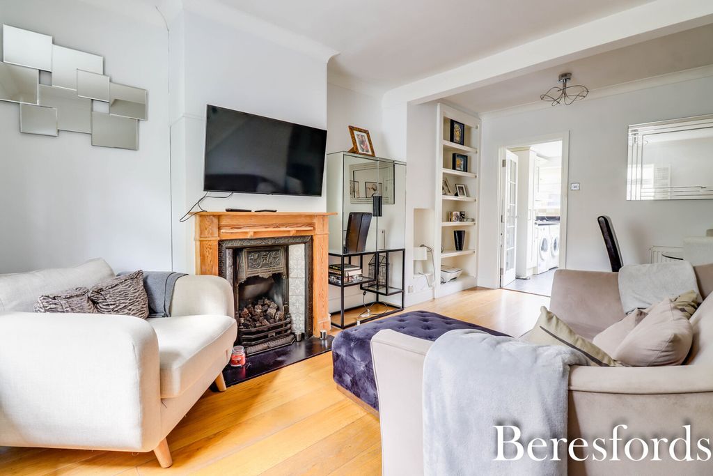 Property photo 2 of 15 Picture No. 01