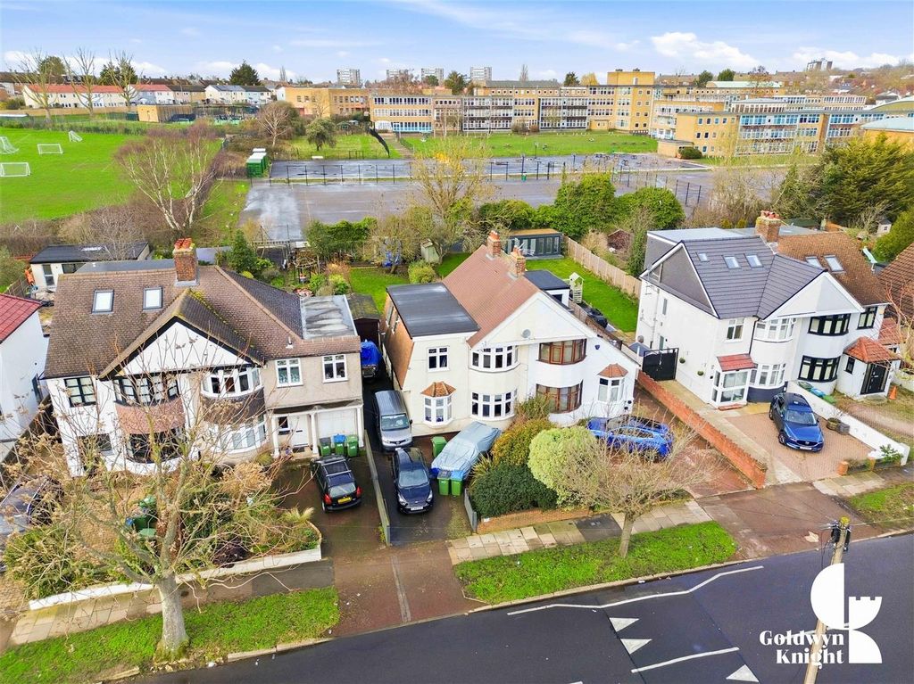 Property photo 2 of 40 Photos-3.Jpg