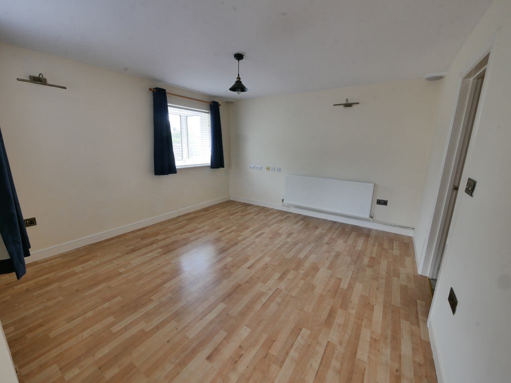 Property photo 3 of 6 P1530128