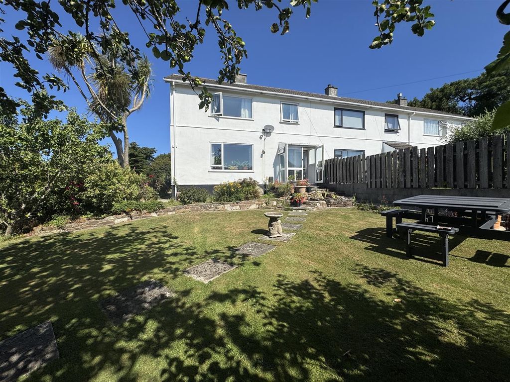 Property photo 1 of 14 Front