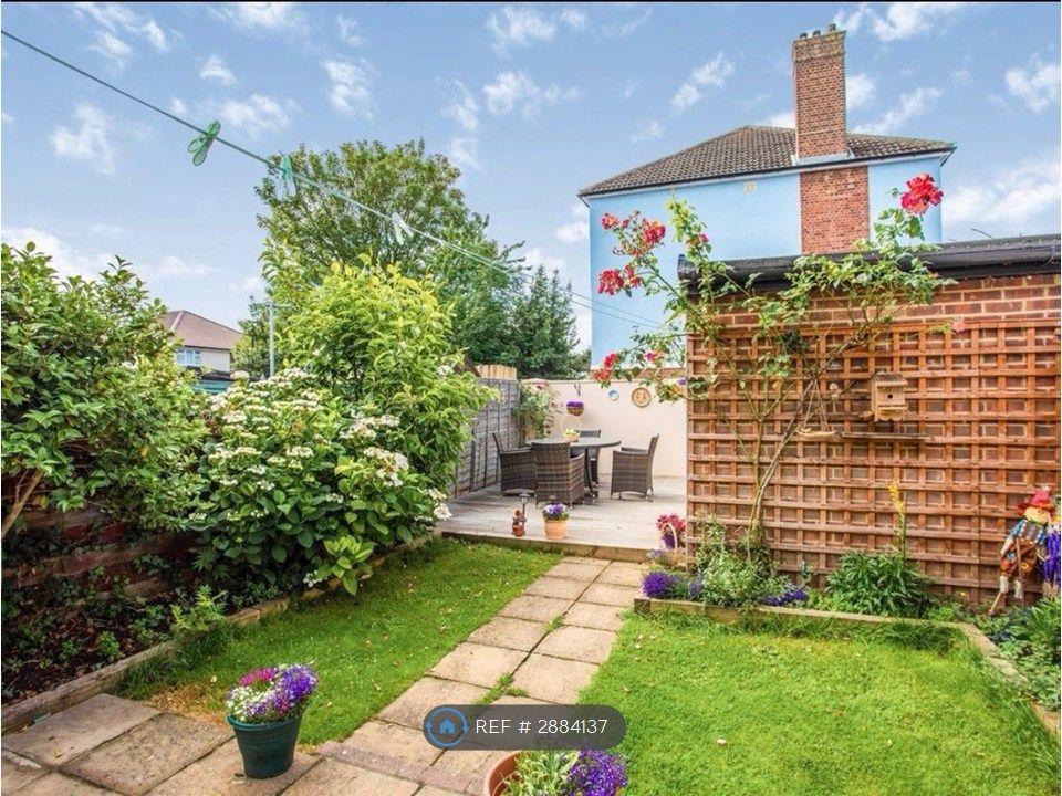 Property photo 3 of 13