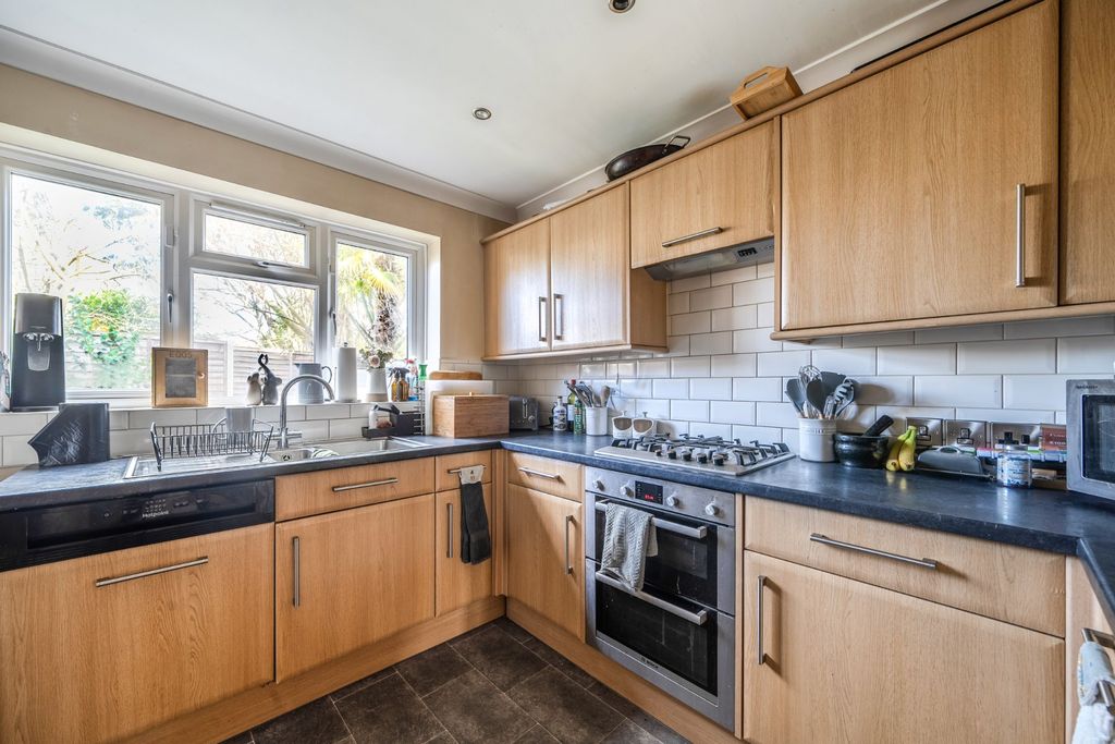 Property photo 3 of 19 Picture No. 11