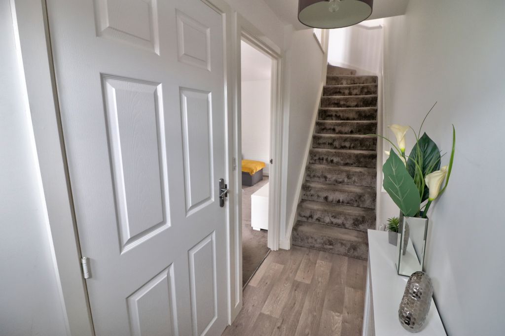 Property photo 2 of 10 Img_7408_09_10