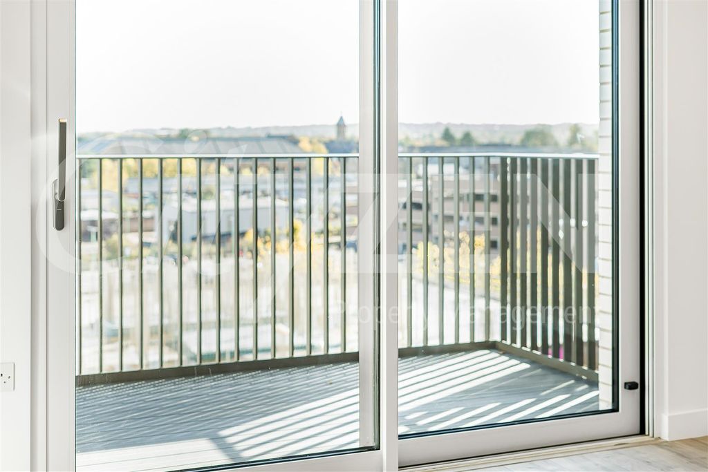 Property photo 3 of 16 Balcony