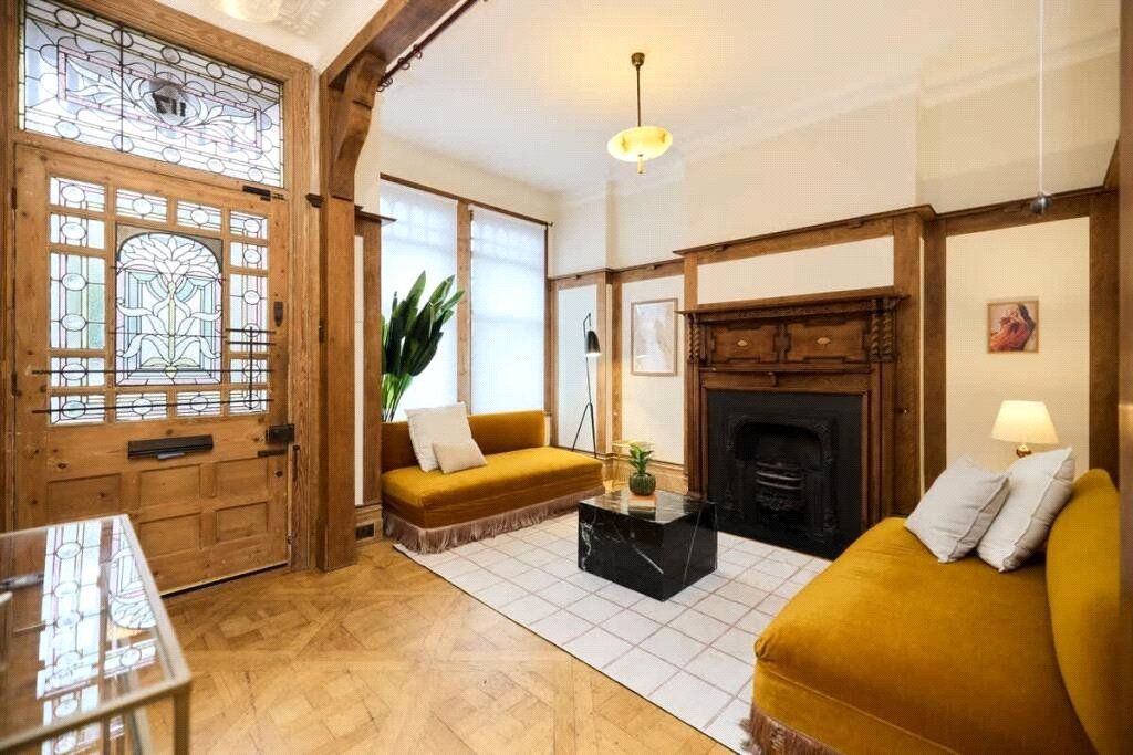 Property photo 2 of 28 Picture No. 12