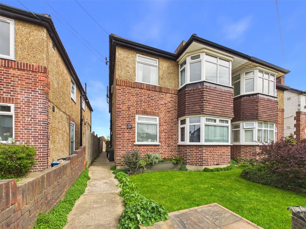 Property photo 1 of 10 Picture No. 17