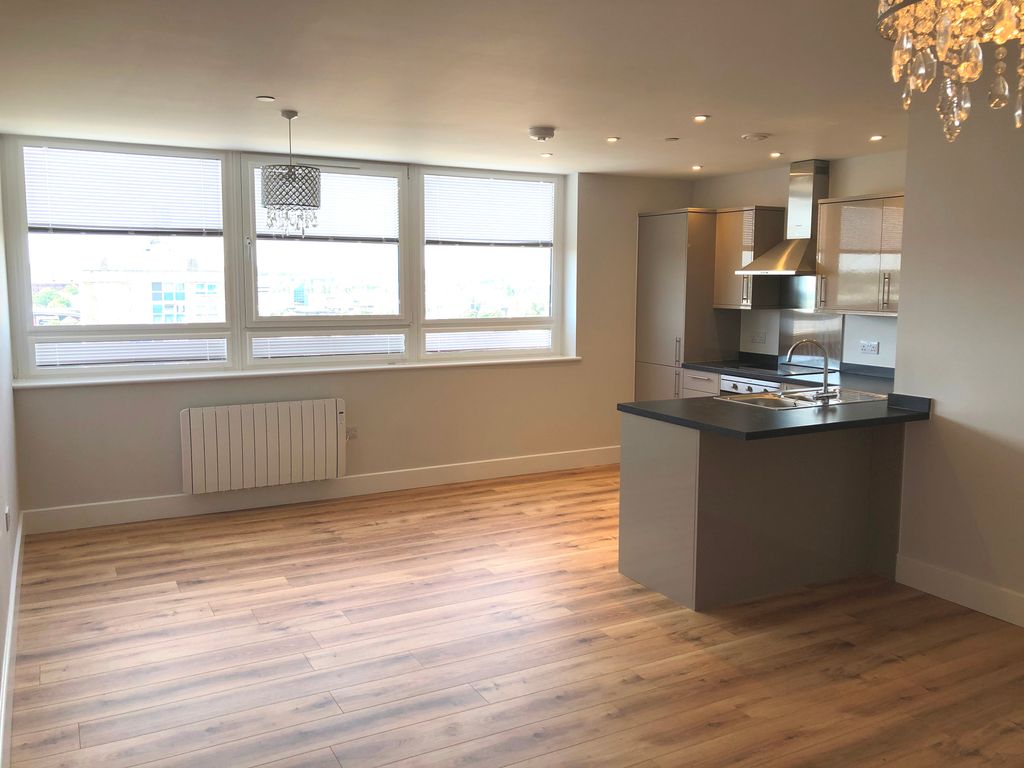 Property photo 3 of 8