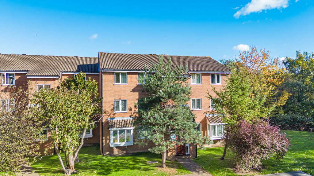 Property photo 2 of 6