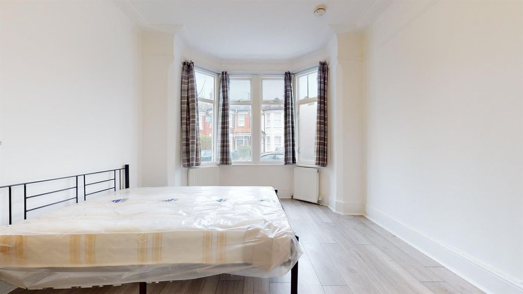 Property photo 1 of 7 70 Rr1.Jpg