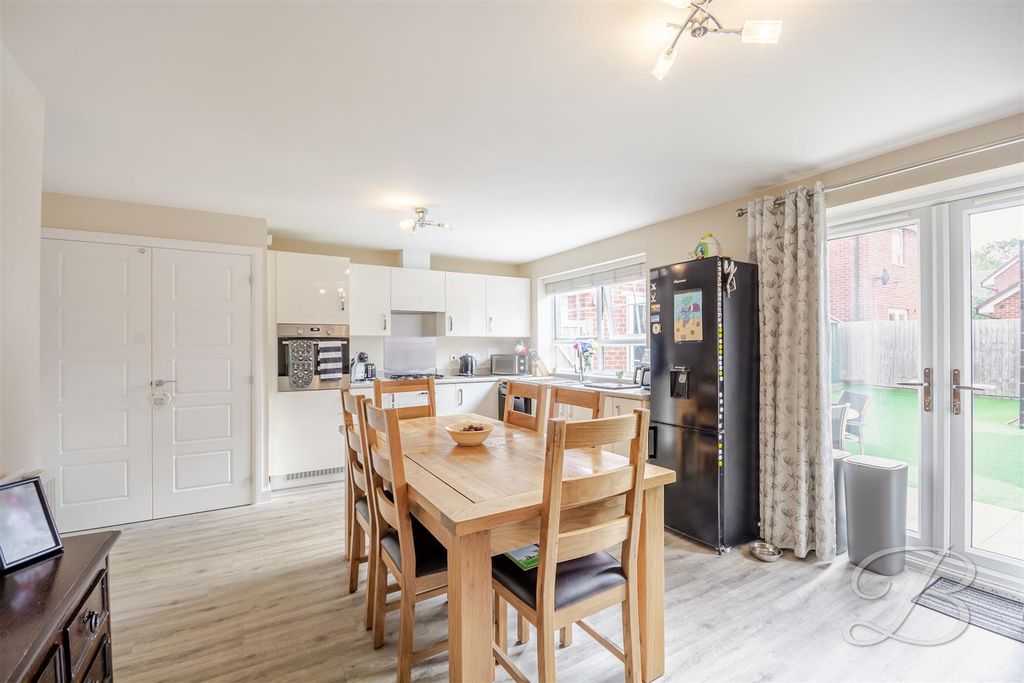 Property photo 3 of 32 Ccltd-15.Jpg
