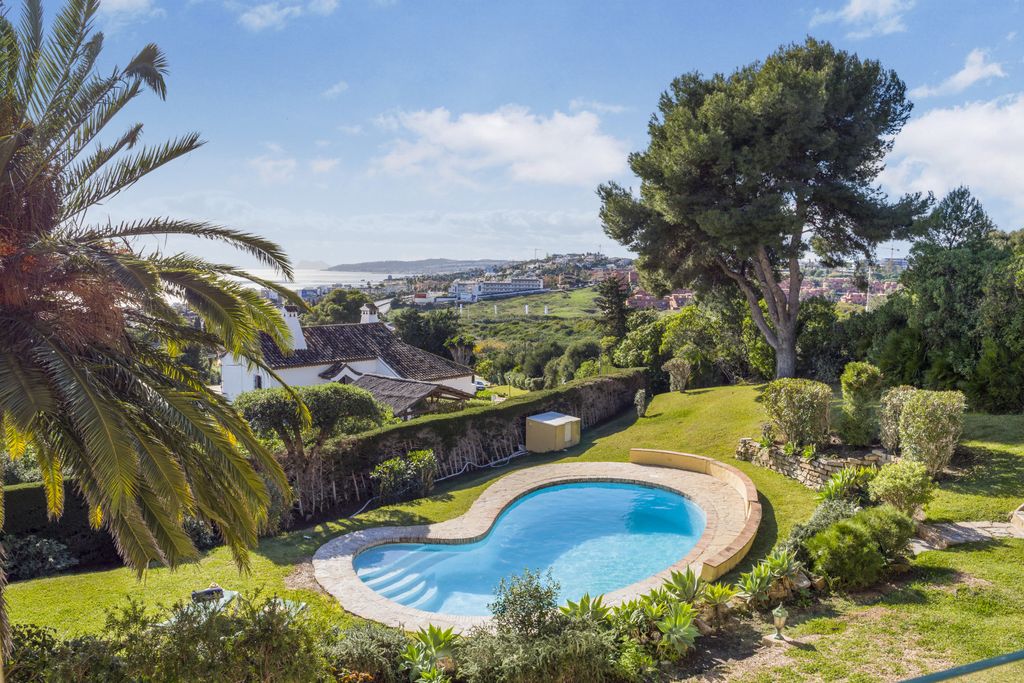 Property photo 3 of 50