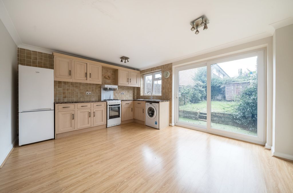 Property photo 2 of 16 1071789 (3).Jpg