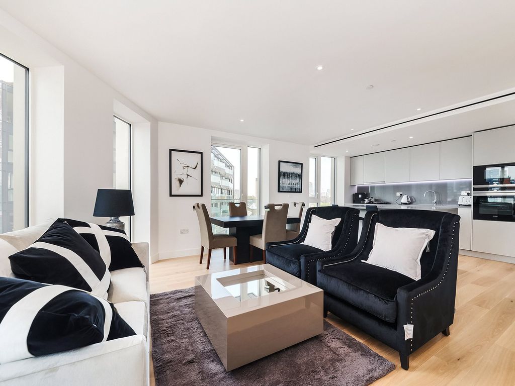 Property photo 1 of 13 Vaughan Way