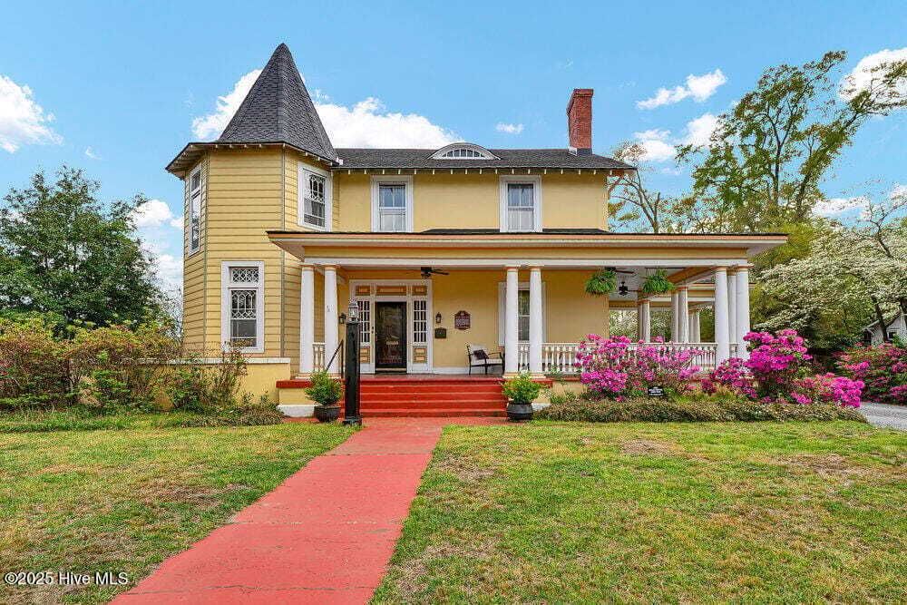 Property photo 1 of 31