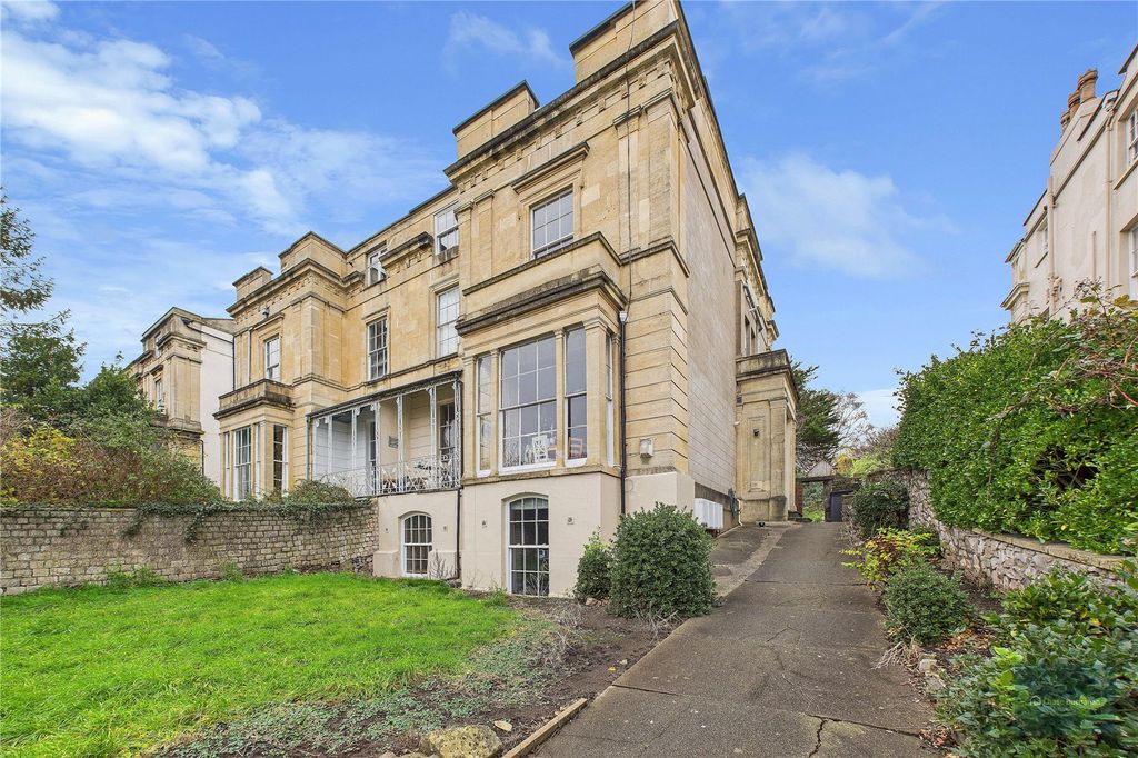 Property photo 1 of 9 Picture No. 09