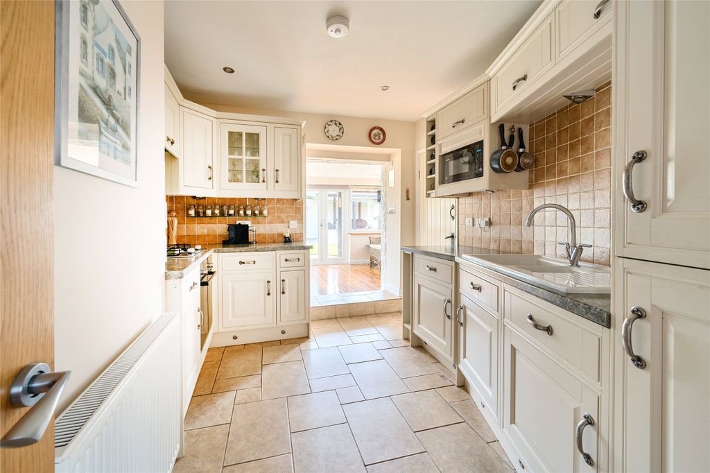 Property photo 3 of 25 Picture No. 26