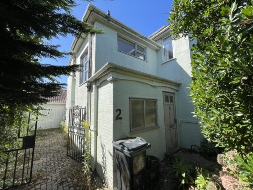 Property photo 3 of 15