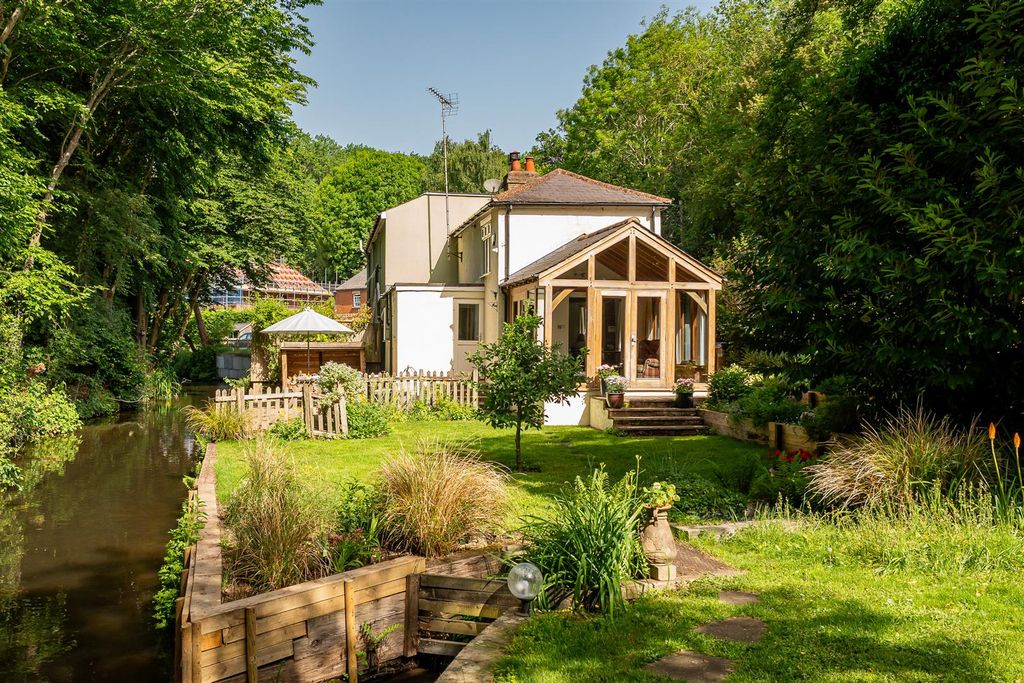 Property photo 1 of 27 External-12.Jpg
