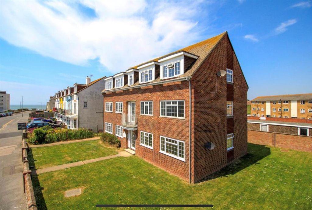 Property photo 1 of 9 Glynde Ct Seaford.Jpg