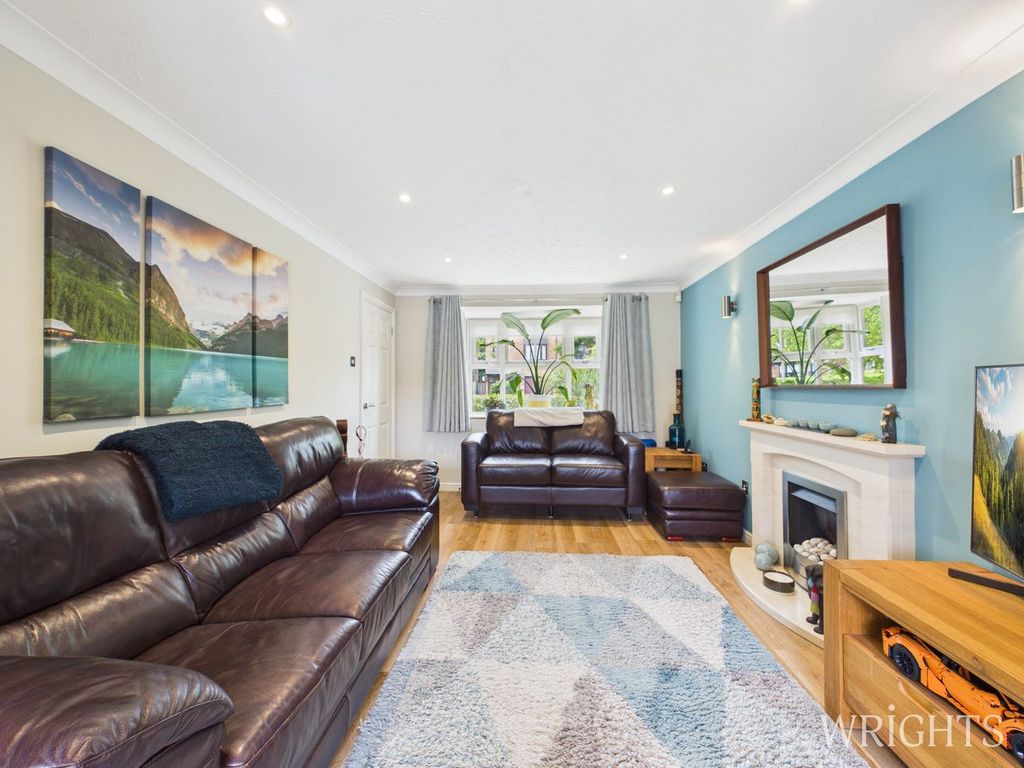 Property photo 2 of 22