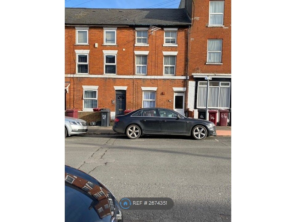 Property photo 2 of 8