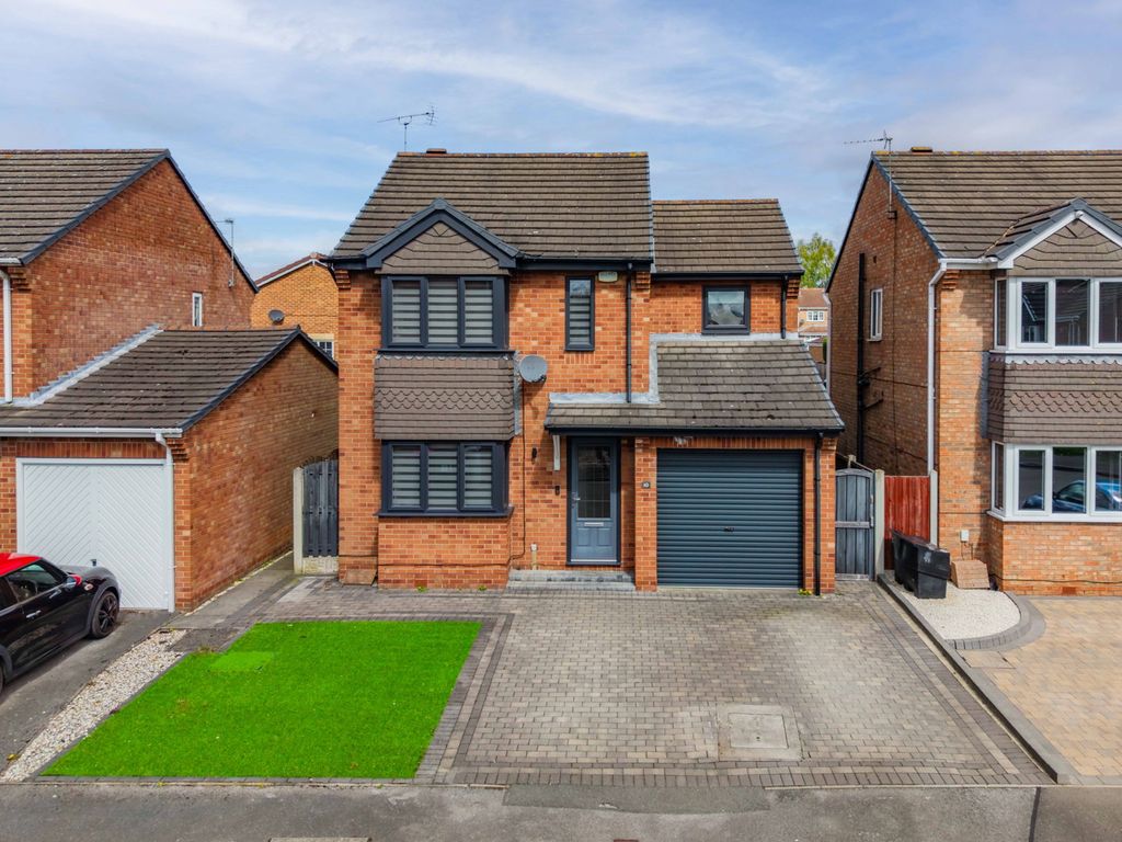 Property photo 1 of 28