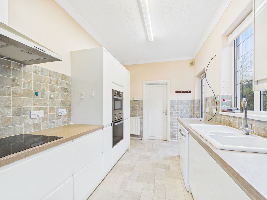 Property photo 3 of 25 4737734