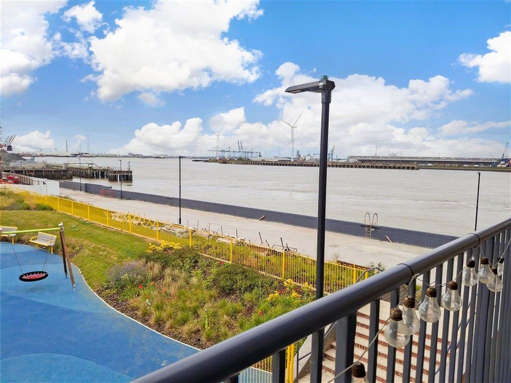 Property photo 2 of 12 River Views