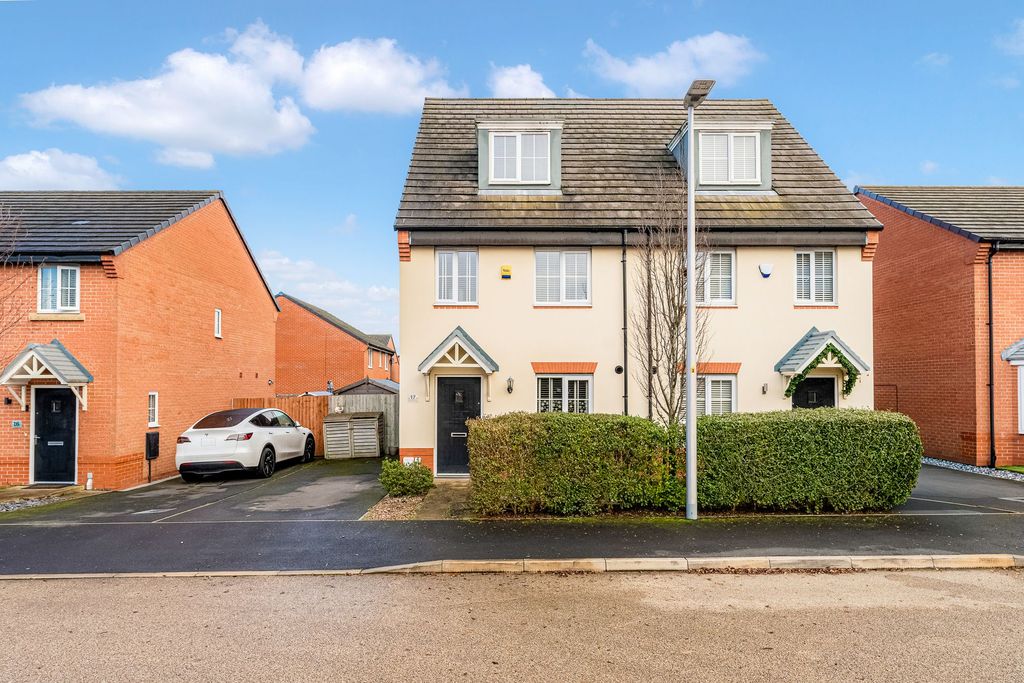 Property photo 1 of 29