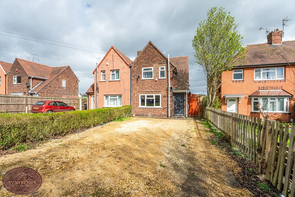 Property photo 1 of 28