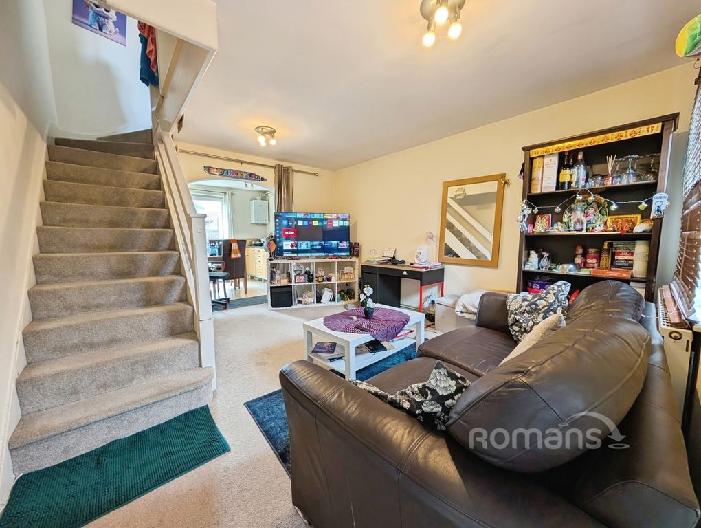 Property photo 3 of 10 Pbox-Img.Jpg