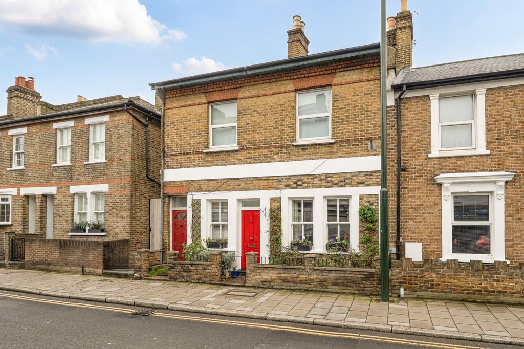 Property photo 2 of 12 Picture No. 22