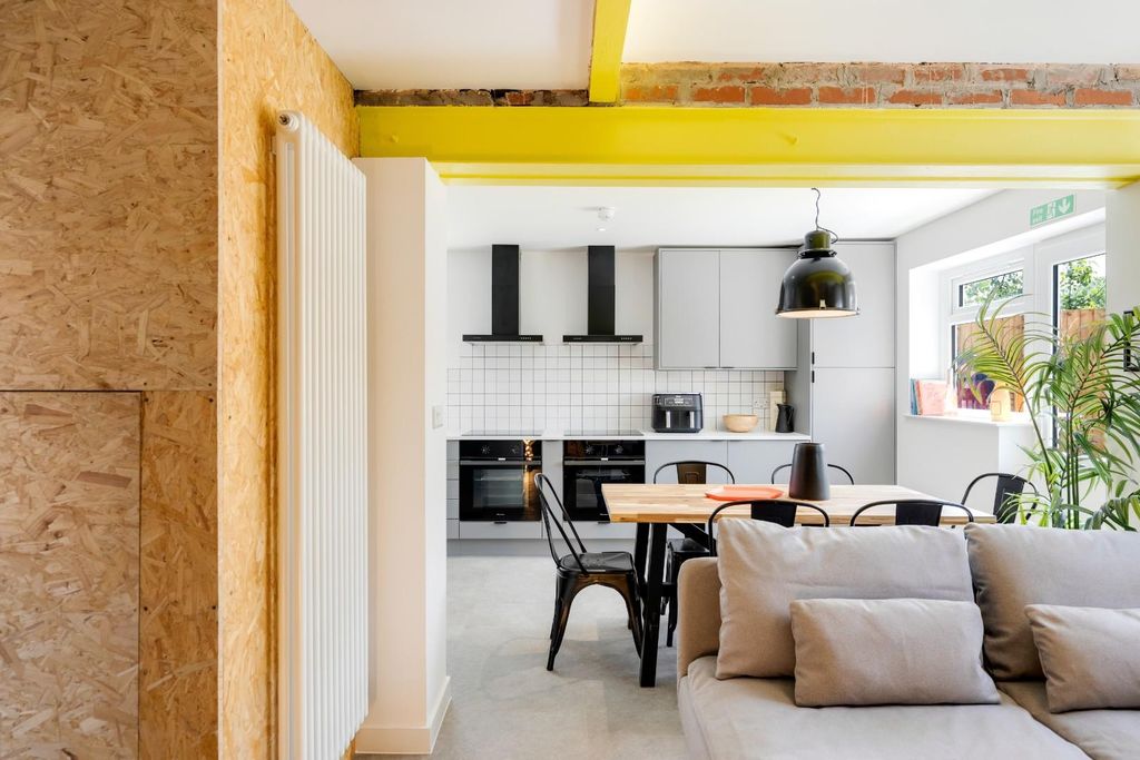 Property photo 2 of 21 2.Jpg