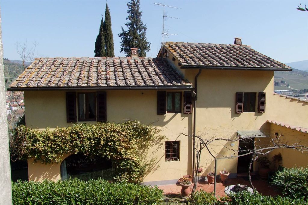 Property photo 3 of 30